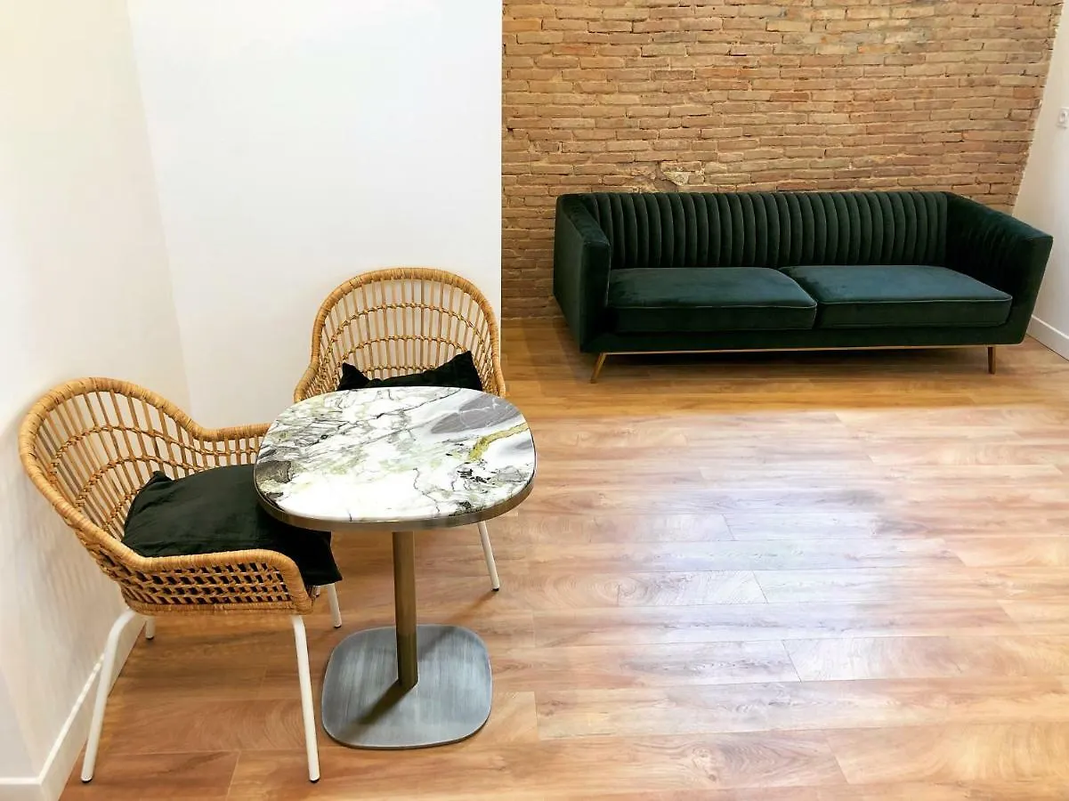 Appartement Ô Bohême ! à Hyères 0*,