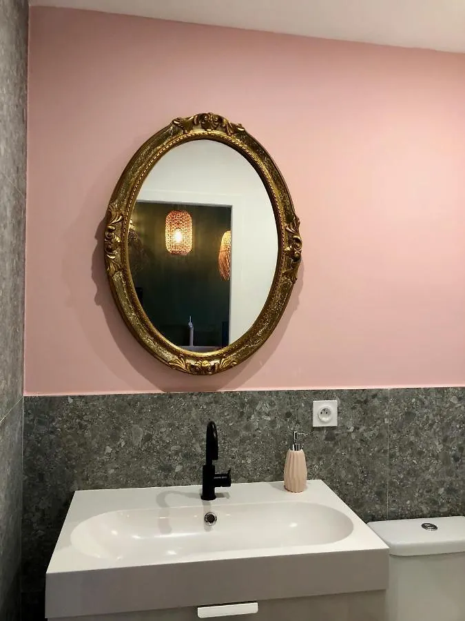 Appartement Ô Bohême ! à Hyères France